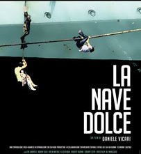 La nave dolce: la locandina del film