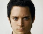 Elijah Wood sboccia in ritardo