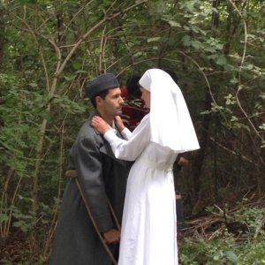 Maximiliano Hernando Bruno in una scena del film sulla vita di Hemingway in Italia.