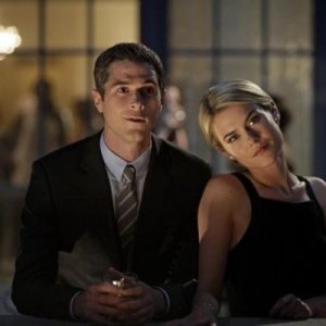 666 Park Avenue: Dave Annable insieme a Rachel Taylor in una scena dell'episodio Murmurations