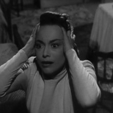 Lo specchio scuro: Olivia de Havilland in una drammatica scena del film