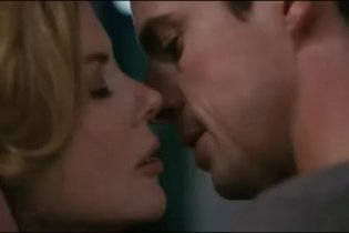 International Trailer - Stoker