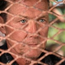 Robert Patrick in una scena dell'episodio Blue on Blue della prima stagione di Last Resort