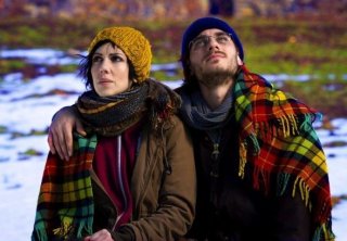 Una scena di Tutti i santi giorni con i protagonisti Thony e Luca Marinelli