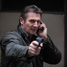 Liam Neeson in una scena di Taken: la vendetta