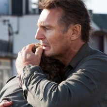 Taken La Vendetta Liam Neeson Abbraccia La Figlia Maggie Grace In Una Scena 253562