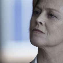 Red Lights: Sigourney Weaver in un bel primo piano tratto dal film