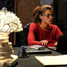 Bianca Guaccero protagonista della commedia Si può fare l'amore vestiti?