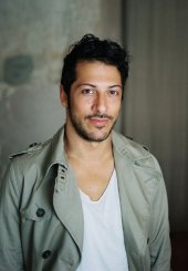 Fahri Yardim: una foto dell'attore