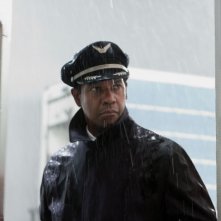 Flight: Denzel Washington protagonista del film di Robert Zemeckis in una scena