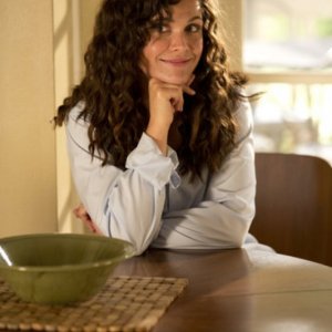 Go On: Christine Woods nell'episodio Do You Believe in Ghosts...Yes!