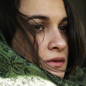 Le Repenti: Adila Bendimered in una scena del film