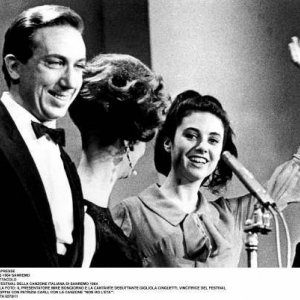 Sanremo 64: Mike Bongiorno e Gigliola Cinquetti