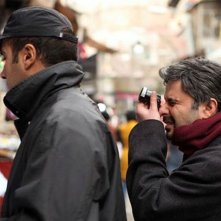 The last step: il regista e interprete del film Ali Mosaffa sul set