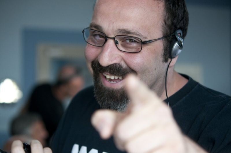 Viva l'Italia: il regista Massimiliano Bruno sorridente in una foto promozionale