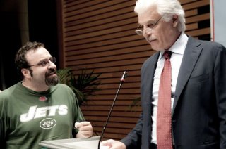 Viva l'Italia: il regista Massimiliano Bruno sul set del film insieme a Michele Placido