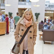 Emily Owens, M.D.: Mamie Gummer in una scena dell'episodio Emily and ... the Alan Zolman Incident