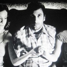 Not in Tel Aviv: Romi Aboulafia e Yaara Pelzig in una scena del film diretto e interpretato da Nony Geffen