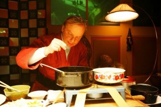 Uwe Steimle ai fornelli nel biopic tedesco Sushi in Suhl