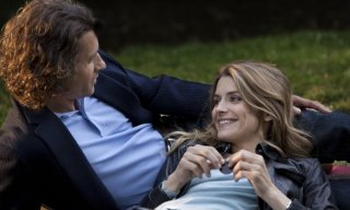 Paris Manhattan: Alice Taglioni insieme a Yannick Soulier in una scena del film
