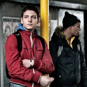 Alì ha gli occhi azzurri: Stefano Rabatti e Nader Sarhan in una scena