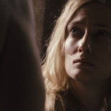 E la chiamano estate: Eva Riccobono in una scena del film