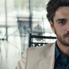 E la chiamano estate: Luca Argentero in una scena del film