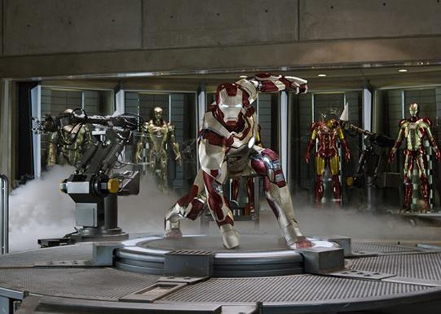 Iron Man 3 Il Laboratorio Con Le Armature Di Iron Man 255025