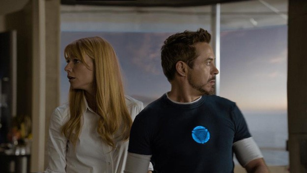 Iron Man 3 Robert Downey Jr E Gwyneth Paltrow Si Guardano Intorno Preoccupati 255021
