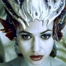 Empires Of The Deep Un Primo Piano Di Olga Kurylenko 255263