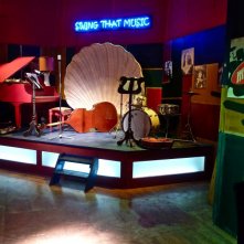 Il Commissario Nardone - scenografia del night Mocambo (di G. Pirrotta)