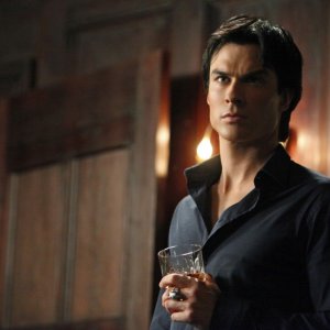 Ian Somerhalder in una scena dell'episodio Tutti i miei figli della terza stagione di The Vampire Diaries