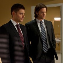 Jensen Ackles e Jared Padalecki in una scena dell'episodio La madre di tutte le cose della sesta stagione di Supernatural