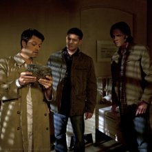 Jensen Ackles, Misha Collins e Jared Padalecki nell'episodio Reading is Fundamental della settima stagione di Supernatural