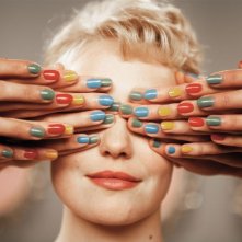 Populaire: Déborah François in una coloratissima scena del film