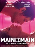 Main dans la main: la locandina del film