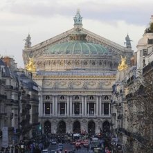 Main dans la main: l'Opera di Parigi in una scena tratta dal film di Valérie Donzelli