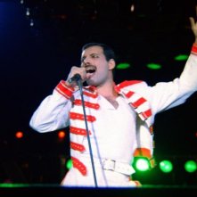 Hungarian Rhapsody: Queen Live in Budapest, Freddie Mercury canta a squarciagola sul palco di Budapest