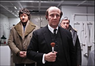 Il peggior Natale della mia vita: Fabio De Luigi in una scena con Antonio Catania e Ale di Ale & Franz
