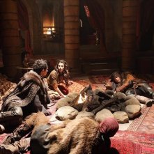 Meghan Ory e Ben Hollingsworth in una scena dell'episodio Child of the Moon della serie C'era una volta