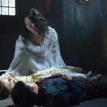 Angela Alvarado in una scena dell'episodio La Llorona della serie TV Grimm