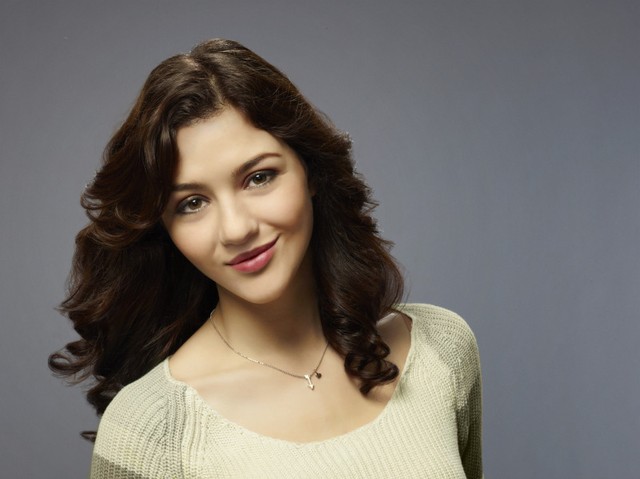 The Carrie Diaries Katie Findlay In Una Foto Promozionale 256163