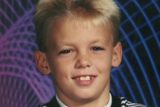 Trailer 2 - West of Memphis