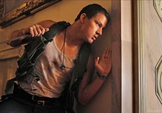 Channing Tatum ferito in una scena di White House Down