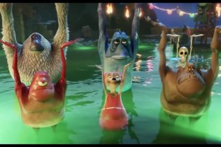 Clip 'A lezione di AcquaGym' - Hotel Transylvania