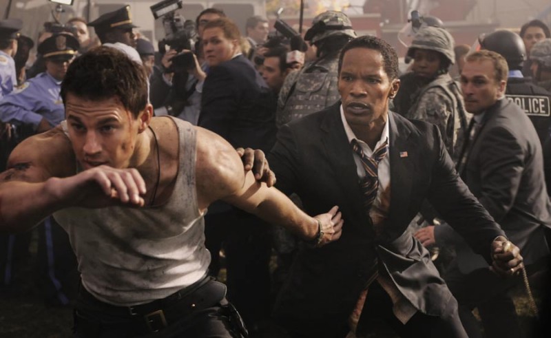 Jamie Foxx e Channing Tatum in una drammatica immagine di White House Down