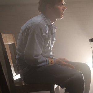 American Horror Story, Asylum - Evan Peters nell'episodio I Am Anne Frank, prima parte