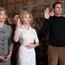 Scarlett Johansson, Jessica Biel e James D'Arcy in una scena di Hitchcock