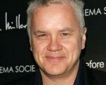 Tim Robbins dirige Michelle Pfeiffer e Chloe Moretz in Man Under