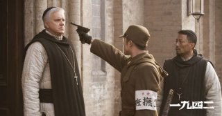 Back to 1942: Tim Robbins in una scena del film
